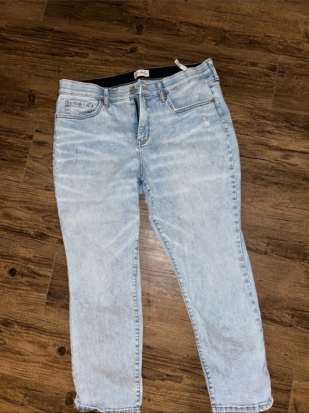Wonderly Light Blue Straight Leg Women’s Jeans